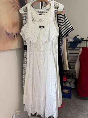 7 For All Mankind Eyelet Dress Sz M